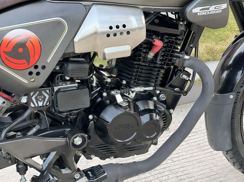 二手五羊本田鸷道 CB190SS