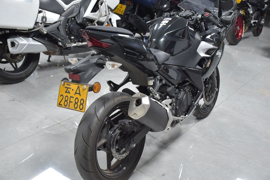 二手川崎Ninja 400