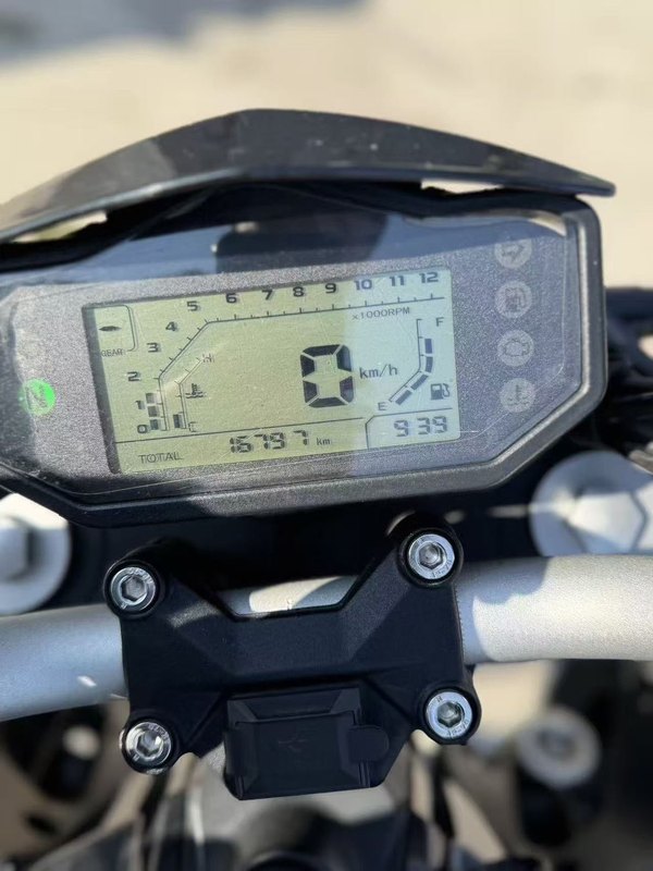 二手贝纳利小迅龙 BN150S