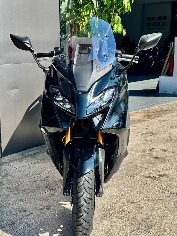 二手雅马哈TMAX