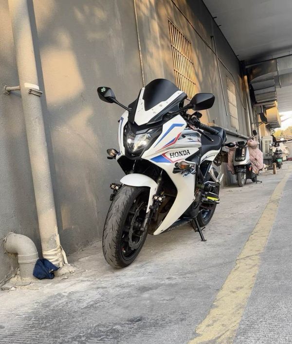 二手本田CBR650F