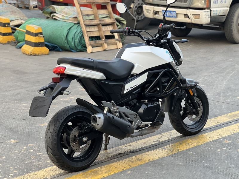 二手春风ST狒狒