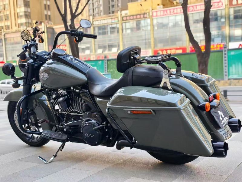 二手哈雷戴维森路王 Road King