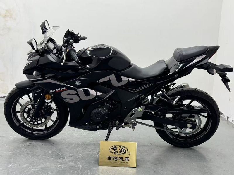 二手豪爵铃木GSX250R