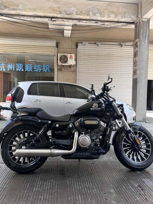 二手奔达Rock300 灰石