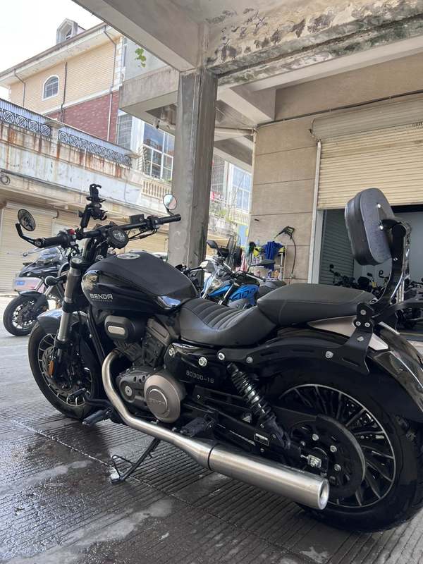 二手奔达Rock300 灰石