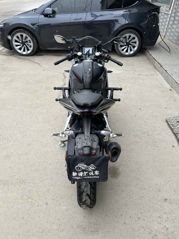 二手贝纳利龙卷风 Tornado 252R