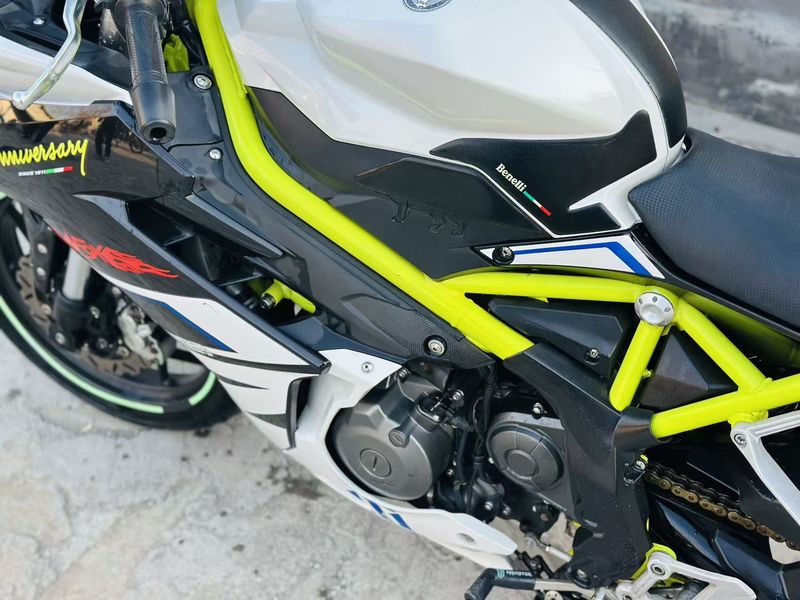 二手贝纳利龙卷风 Tornado 302R