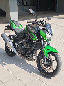 二手川崎Z400