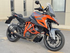 二手KTMR2R1290 Super Duke GT
