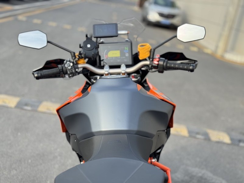 二手KTMR2R1290 Super Duke GT