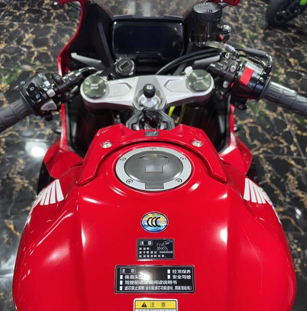 二手本田CBR650R