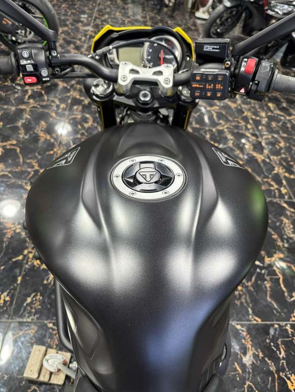 二手凯旋Street Triple 765