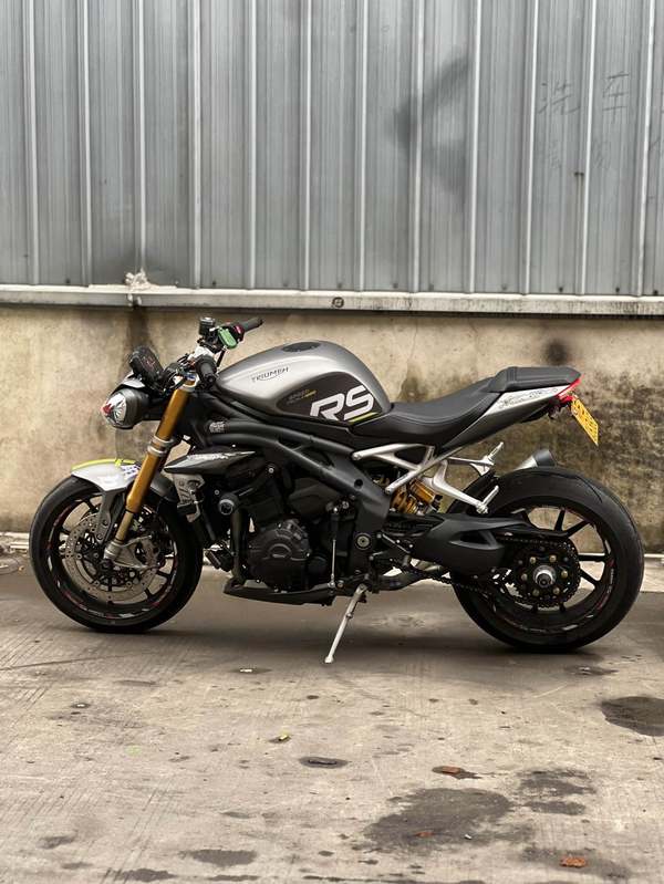 二手凯旋Speed Triple 1200