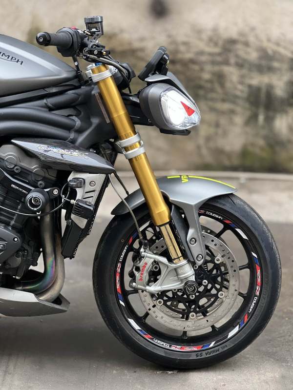 二手凯旋Speed Triple 1200