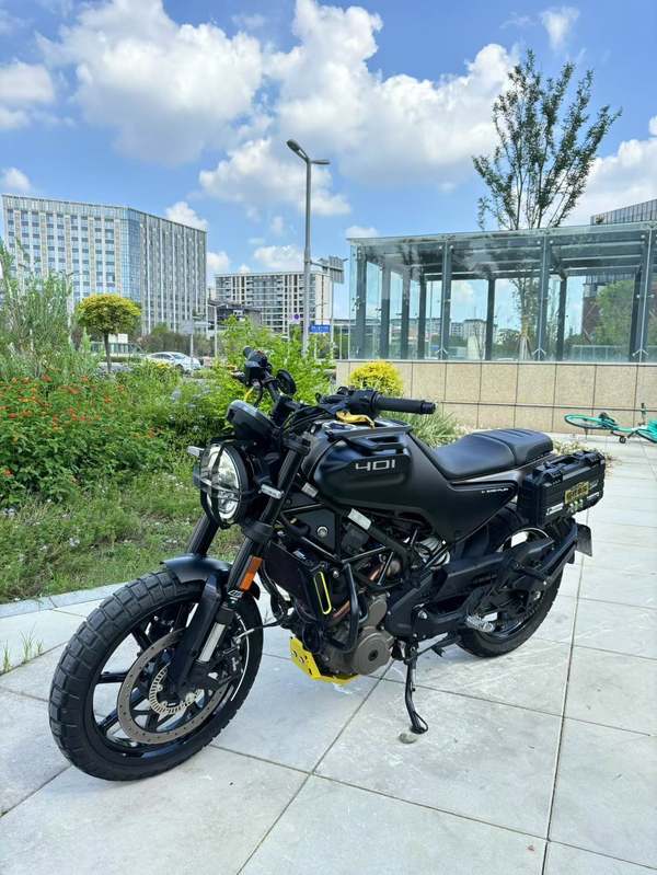 二手HUSQVARNA黑箭 401