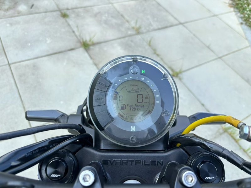 二手HUSQVARNA黑箭 401