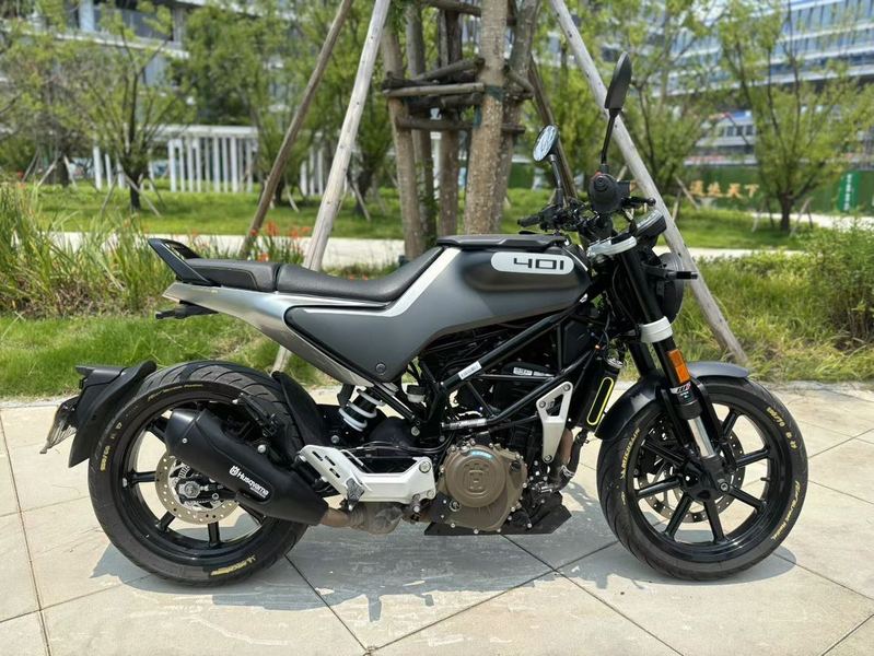 二手HUSQVARNA黑箭 401