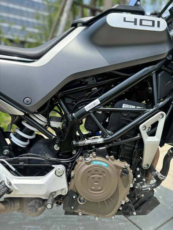 二手HUSQVARNA黑箭 401