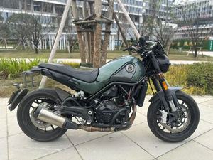 二手贝纳利幼狮 Leoncino 500