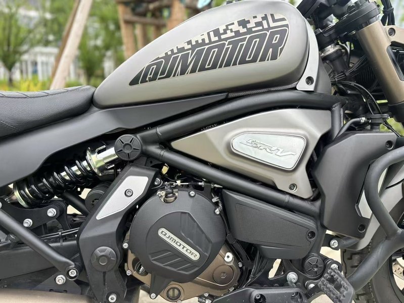 二手QJMOTOR闪700