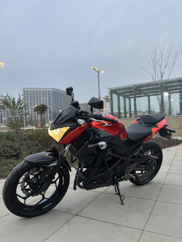 二手川崎Z 250 ABS