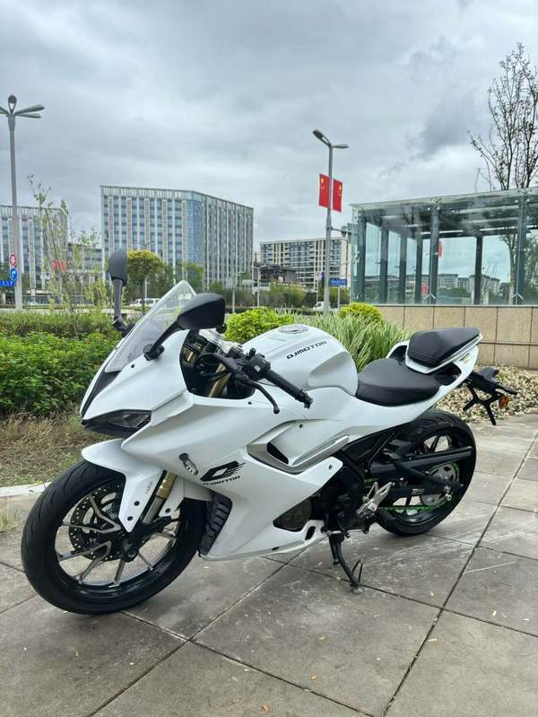 二手QJMOTOR赛250