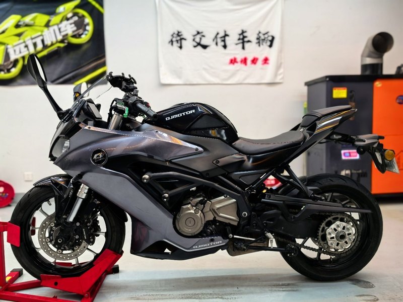 二手QJMOTOR赛400