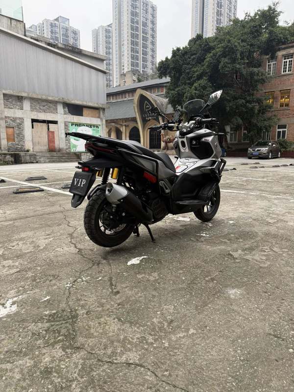 二手无极SR150S