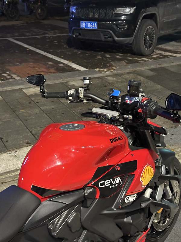 二手杜卡迪Street Fighter V2