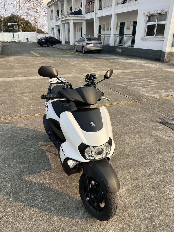 二手建设雅马哈旭鹰125