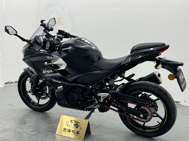 二手川崎Ninja 400
