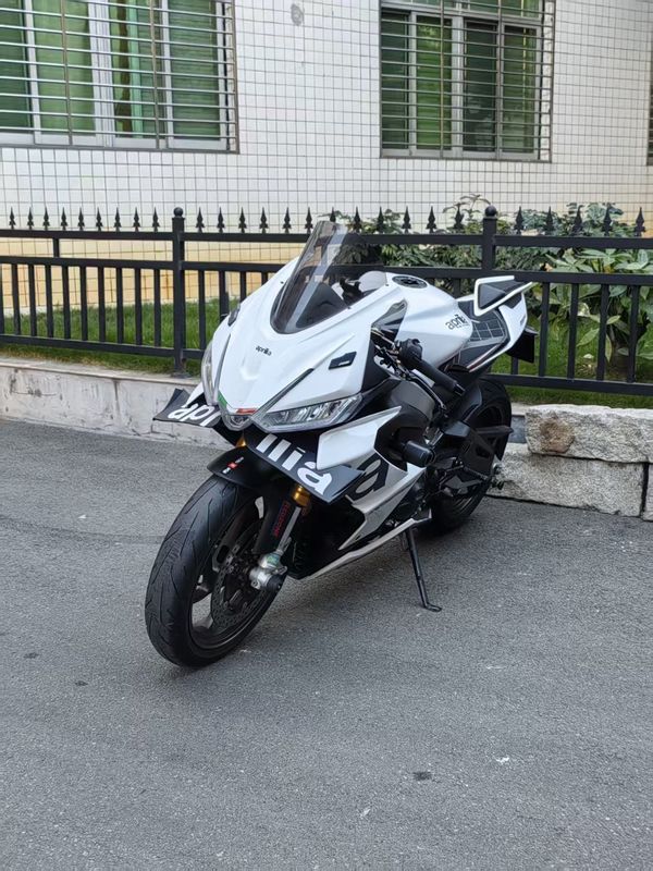 二手阿普利亚RS 660 