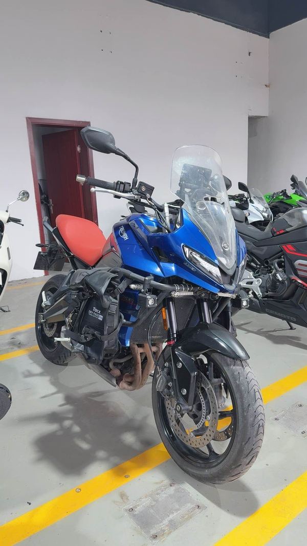 二手凯旋Tiger Sport 660