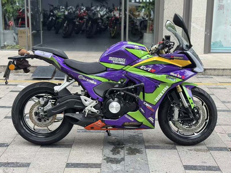 二手贝纳利龙卷风 Tornado 552R