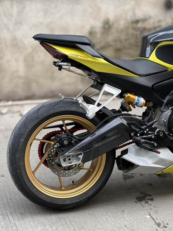 二手阿普利亚RS 660 