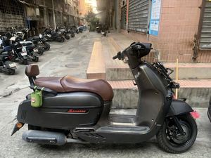 二手维多利亚Sixties 300i