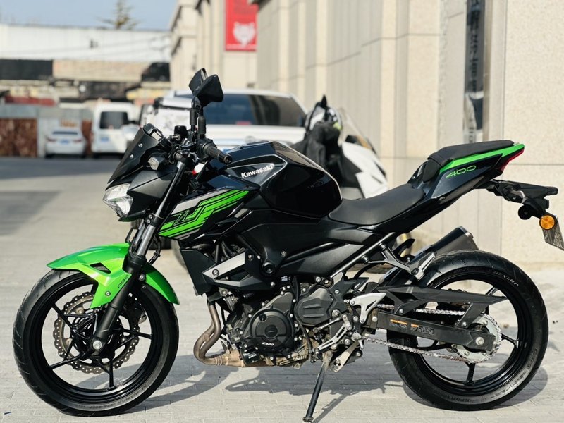 二手川崎Z400