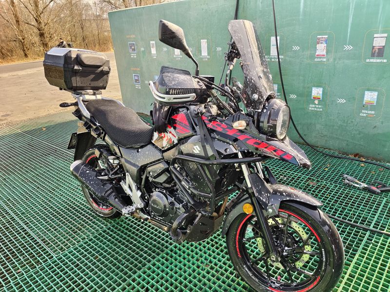 二手豪爵铃木DL250