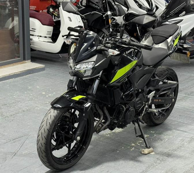 二手川崎Z400