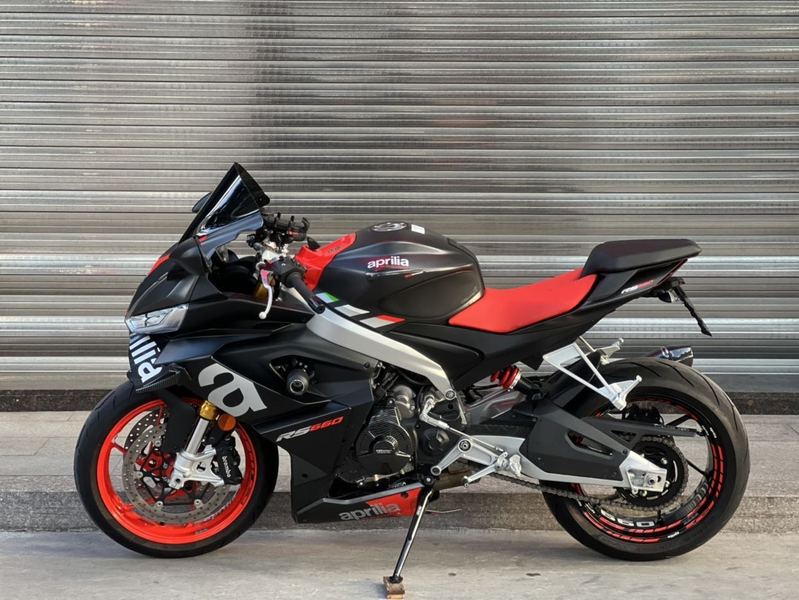 二手阿普利亚RS 660 