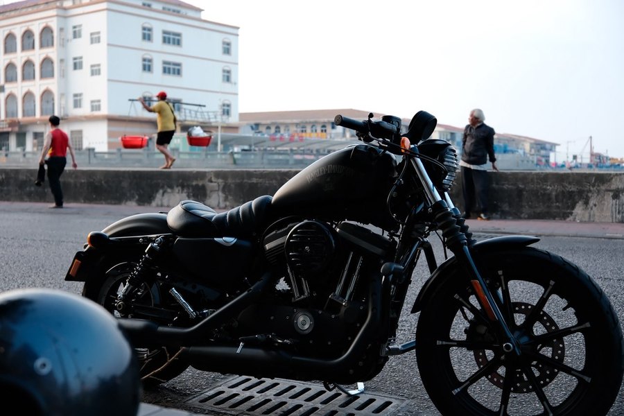 二手哈雷戴维森Iron883 硬汉