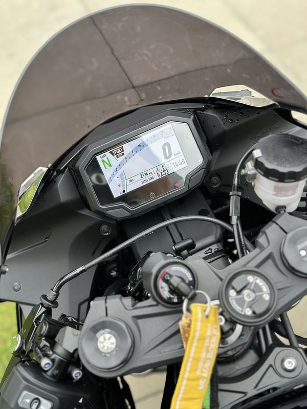 二手川崎Ninja ZX-6R 