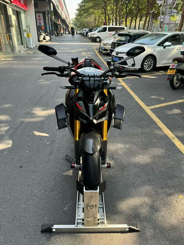 二手杜卡迪Street Fighter V4