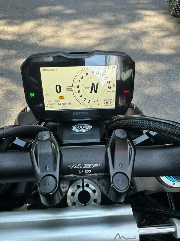 二手杜卡迪Street Fighter V4