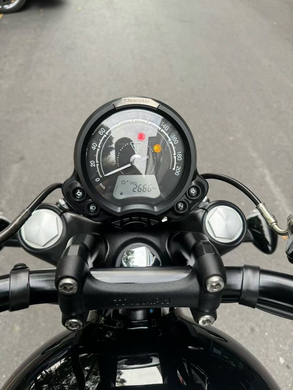 二手凯旋Bonneville Bobber