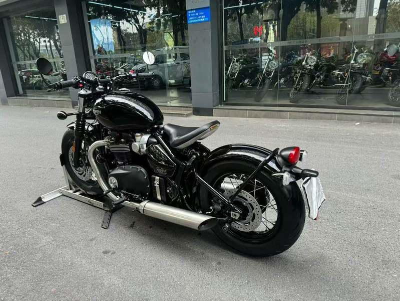 二手凯旋Bonneville Bobber