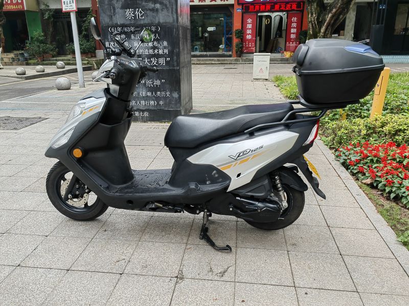 二手豪爵速道 VD125/S