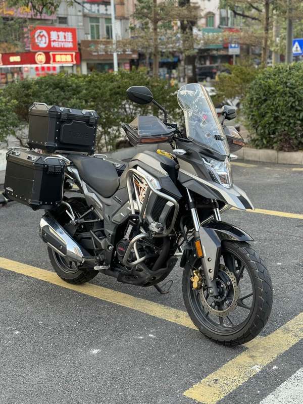 二手五羊本田猛鸷 CB190X