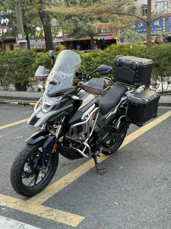 二手五羊本田猛鸷 CB190X